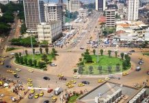 Le Cameroun présente une économie résiliente mais de grosses faiblesses yaounde27