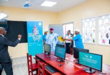 Ecobank Cameroun dote l’école publique de Bali d’un laboratoire informatique complet pour une éducative inclusive des apprenants