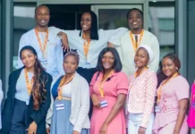 Nestlé Cameroun accueille 10 jeunes talents dans son programme d’apprentissage de 18 mois – édition 2025