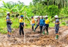 Quatre cabinets pour une étude géophysique de précision sur le site de calcaire de Sikoum