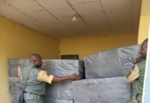 Au Cameroun, la douane saisit un stock de 10.000 téléphones dans la région du Nord