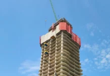 La Tour de Libreville, vitrine de la modernisation gabonaise, atteint son 32e niveau