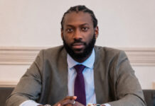 L’entrepreneur camerounais Fabrice Kouamo réinvente l’achat de vêtements grâce à l’IA et aux avatars 3D