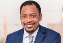 Dangote crée une société pétrolière au Cameroun, dirigée par Bertrand Mbouck